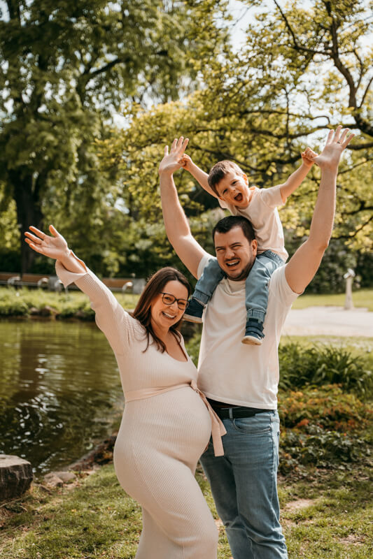 Outdoor-Fotoshooting-Natur-draußen-Familie